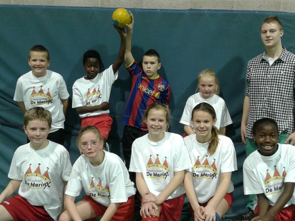 schoolhandbal2