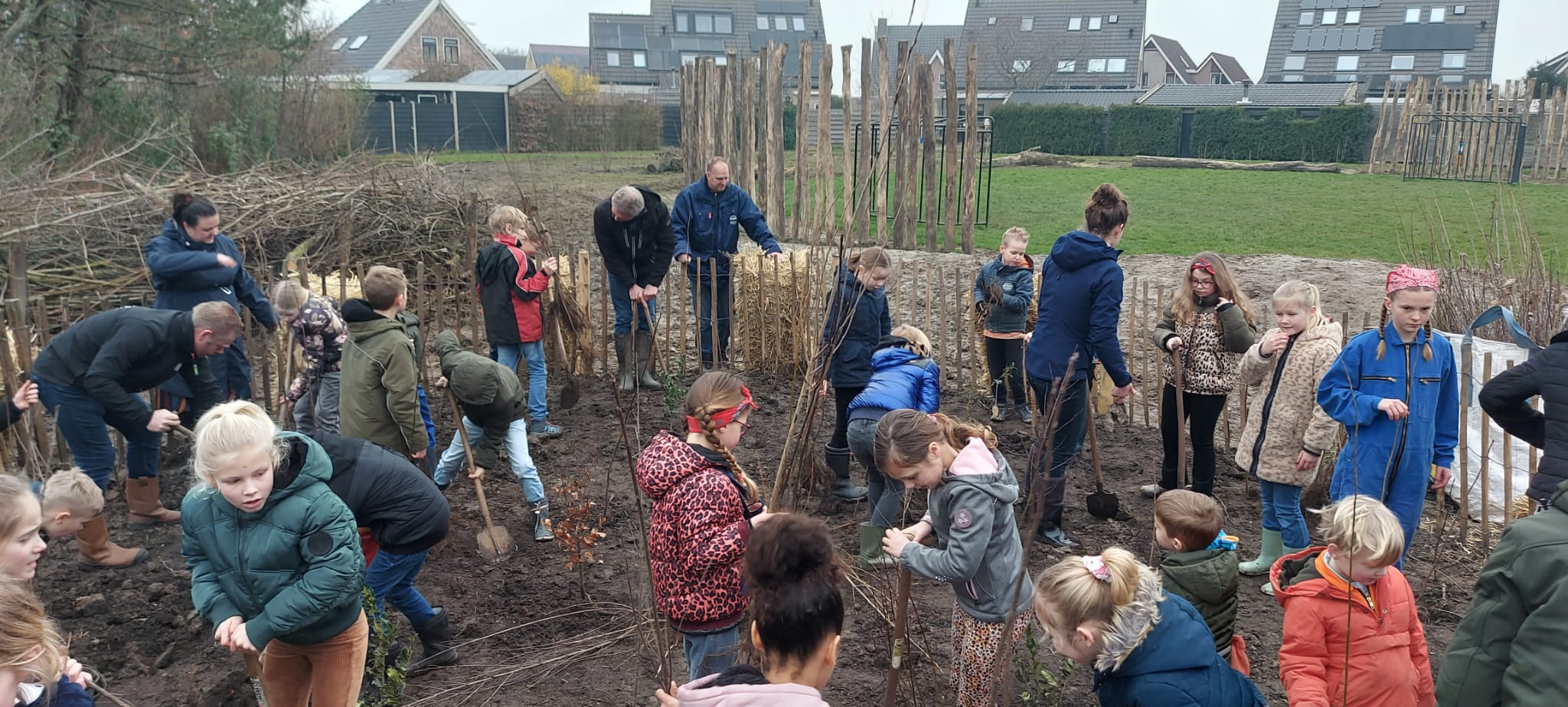 Plantdag Tiny Forest Ontdekbos