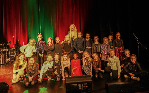 Kom je ook zingen!! Vanaf groep 3 ben je welkom.